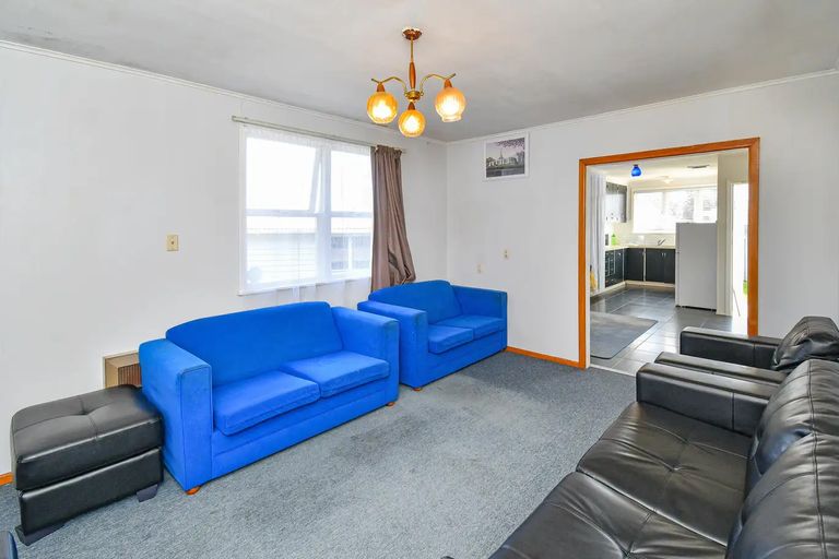 Photo of property in 2 Viola Place, Papakura, 2110