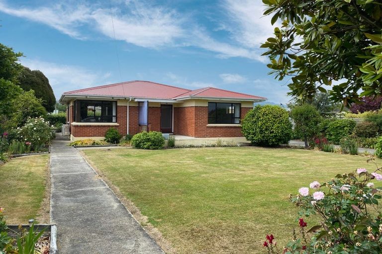 Photo of property in 32 Thames Street, Mosgiel, 9024