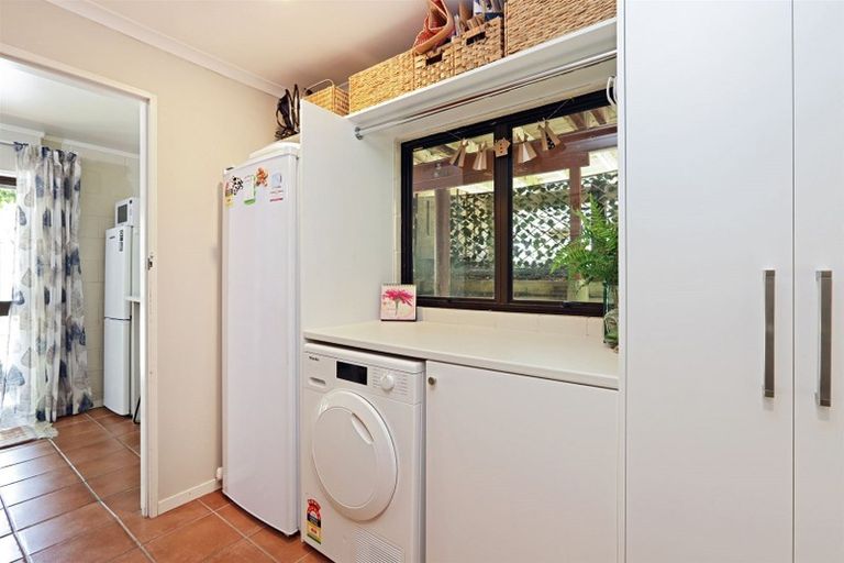 Photo of property in 9 Reeve Drive, Havelock North, 4130