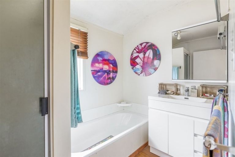 Photo of property in 9 Albert Street, Otahuhu, Auckland, 1062