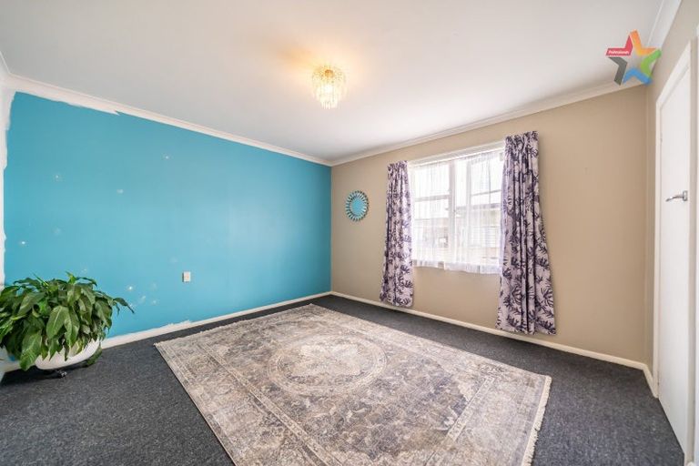 Photo of property in 94 Horoeka Street, Stokes Valley, Lower Hutt, 5019