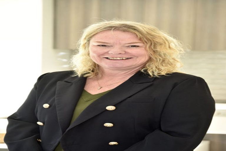 Photo of property in 12 Croydon Street, Woodend, 7610