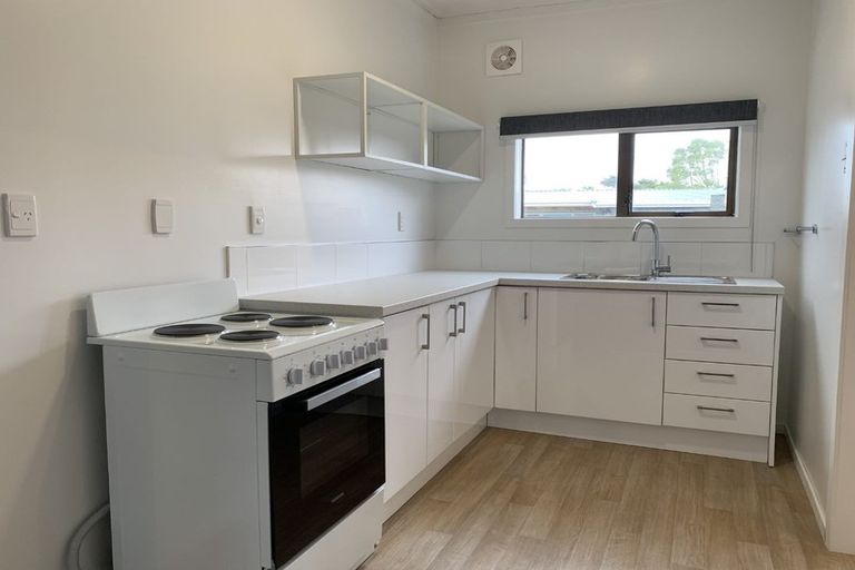 Photo of property in 27 Ngaio Street, Otaki Beach, Otaki, 5512