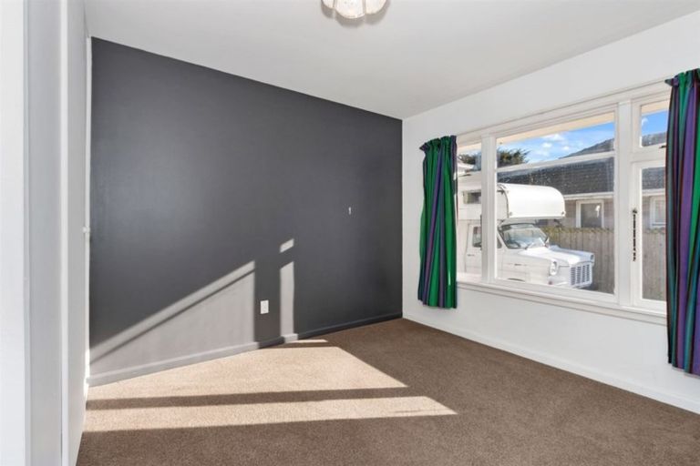 Photo of property in 208 Shortland Street, Aranui, Christchurch, 8061