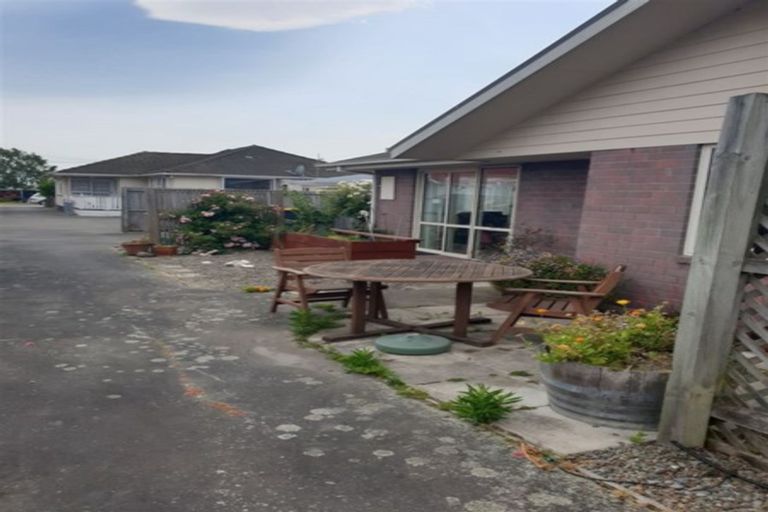 Photo of property in 21a Belfast Road, Belfast, Christchurch, 8051