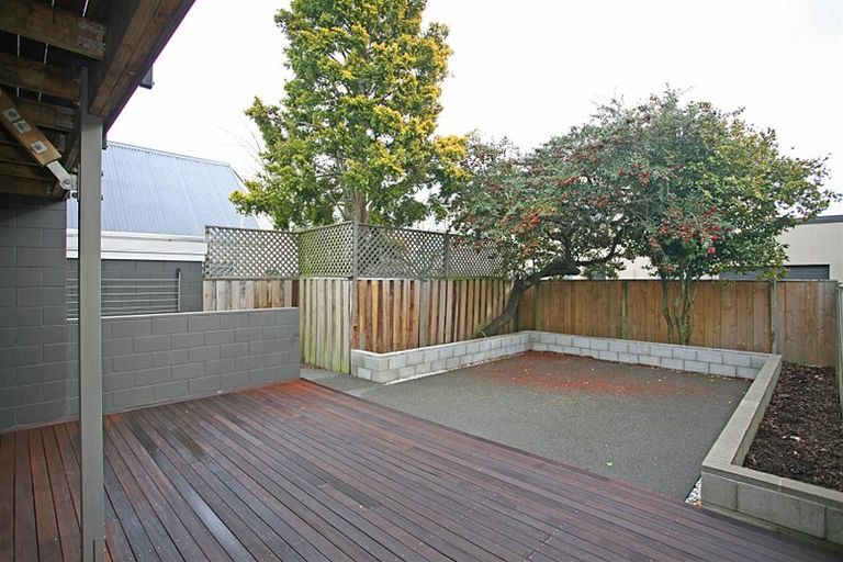 Photo of property in 6/100 Papanui Road, Merivale, Christchurch, 8014