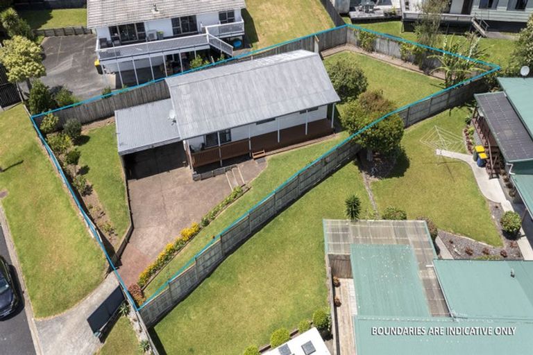 Photo of property in 5 Parrs Cross Road, Henderson, Auckland, 0612