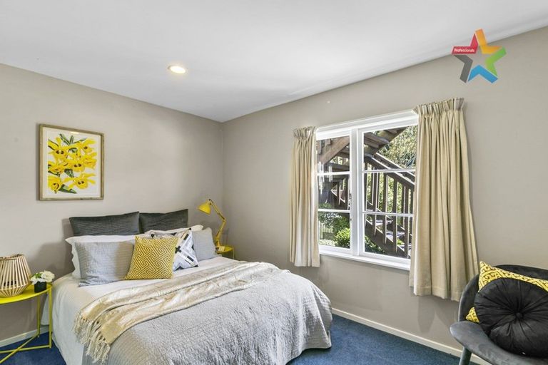 Photo of property in 12 Farnham Street, Mornington, Wellington, 6021