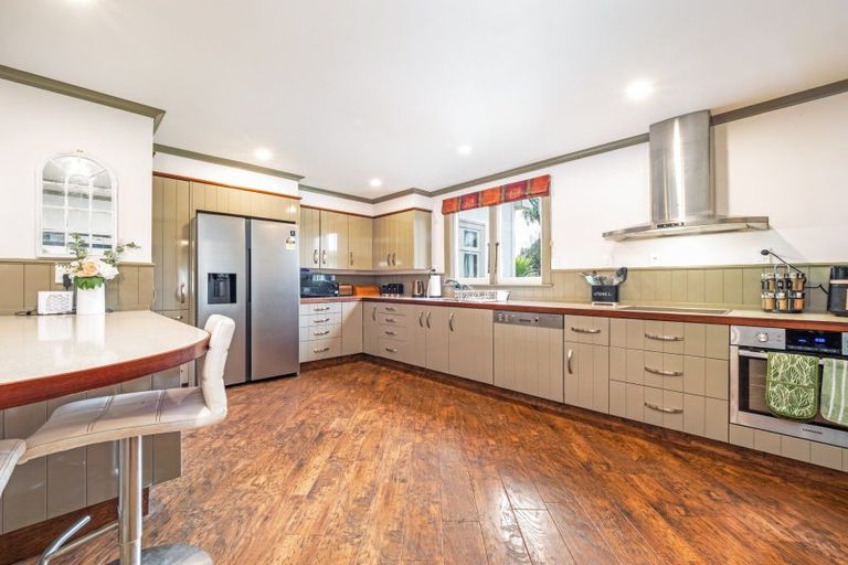 Photo of property in 81265 State Highway 2, Mangatainoka, Pahiatua, 4982