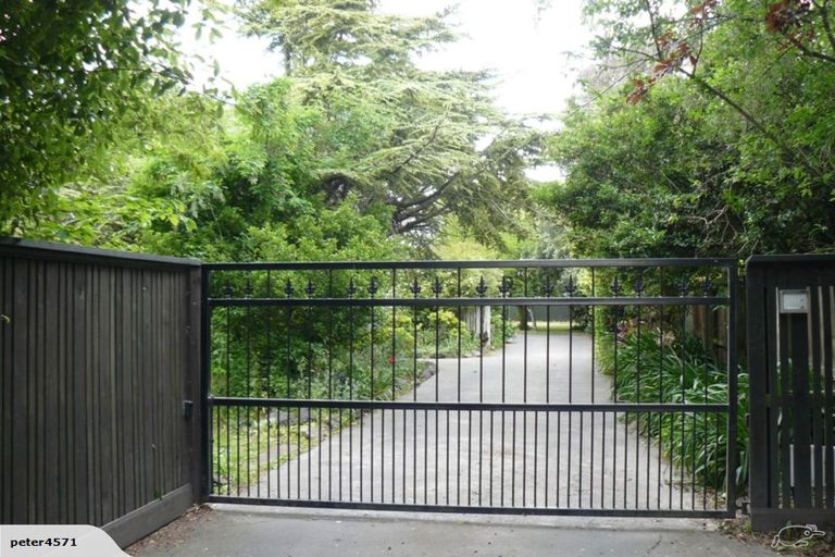 Photo of property in 24 New Brighton Road, Shirley, Christchurch, 8061