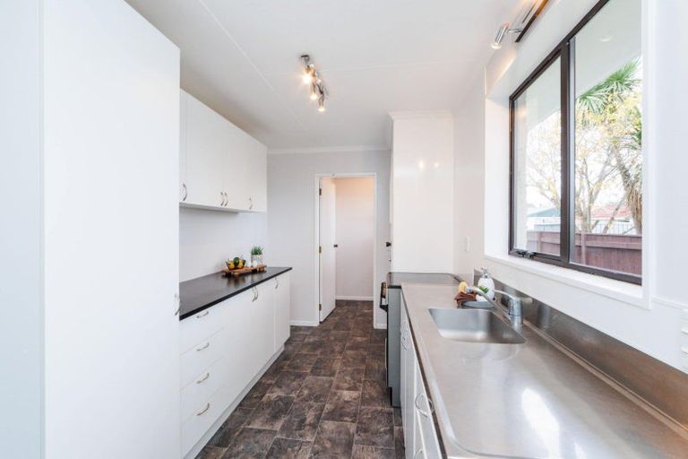 Photo of property in 60b Rhodes Drive, Kelvin Grove, Palmerston North, 4414