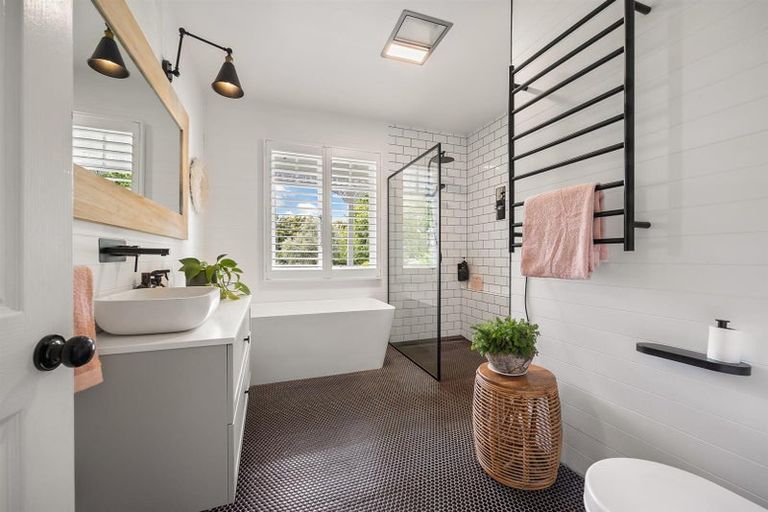 Photo of property in 173 Taha Road, Waimauku, 0881