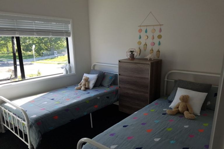 Photo of property in 28 Wautaiti Drive, Riverhead, 0820