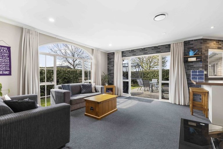 Photo of property in 4 Woodham Place, Rototuna North, Hamilton, 3210