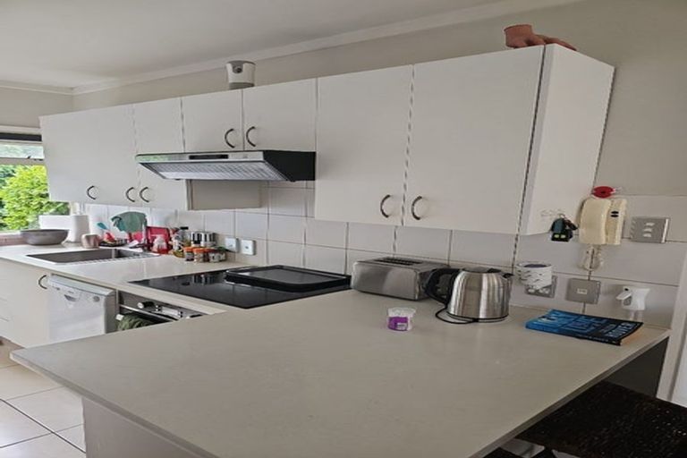 Photo of property in 4/4 Meadow Street, Mount Wellington, Auckland, 1062