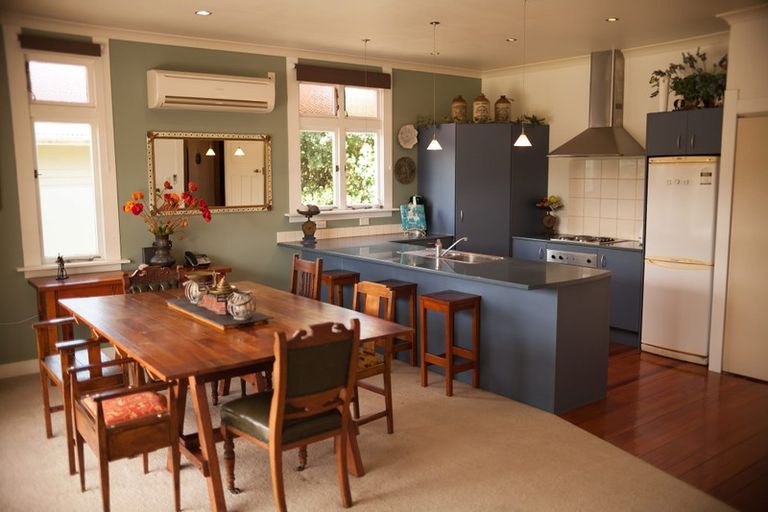 Photo of property in 17 Maxwell Avenue, Durie Hill, Whanganui, 4500