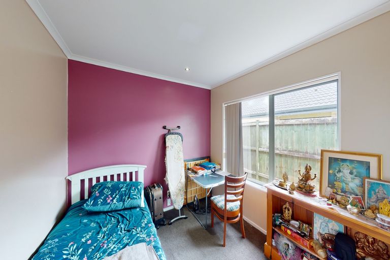 Photo of property in 8 Stellata Court, Randwick Park, Auckland, 2105