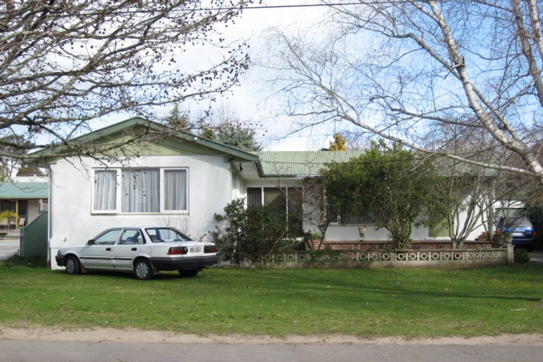 Photo of property in 6 Nimon Street, Havelock North, 4130