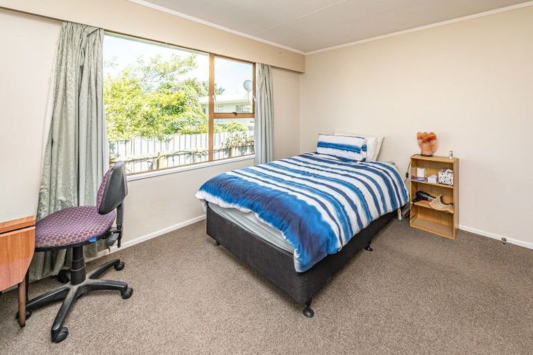 Photo of property in 14 Saunders Place, Gonville, Whanganui, 4501