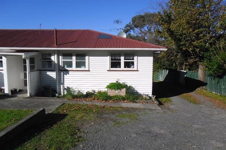 Photo of property in 1/27 Pharazyn Street, Melling, Lower Hutt, 5010