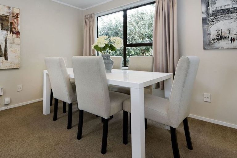 Photo of property in 11 Armada Drive, Ranui, Auckland, 0612