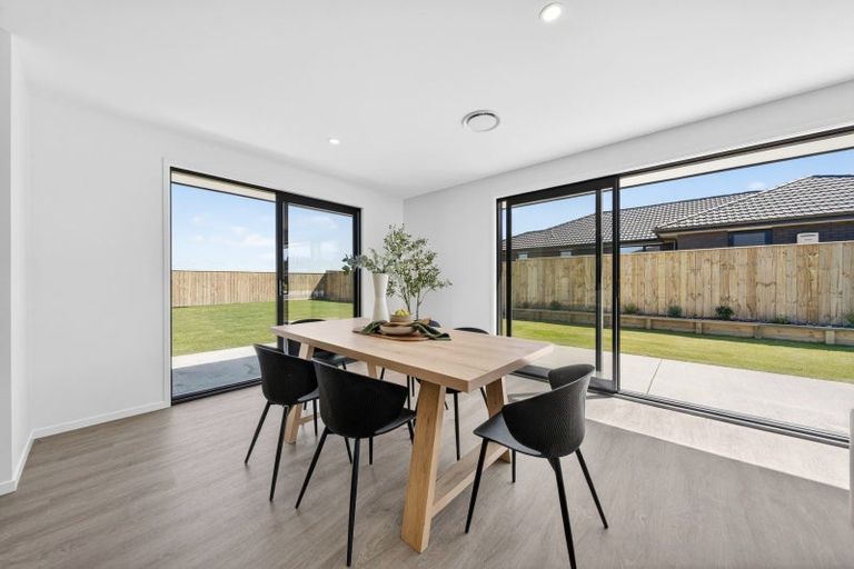 Photo of property in 3 Valentine Street, Lansdowne, 5810