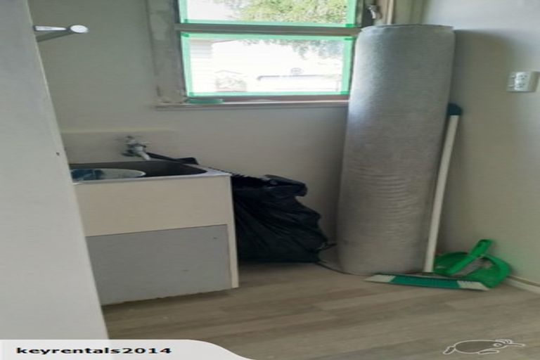 Photo of property in 37 Biddle Crescent, Taita, Lower Hutt, 5011