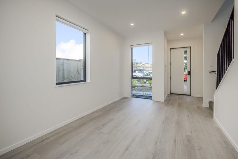Photo of property in 64 Nganui Avenue, Takanini, Auckland, 2112