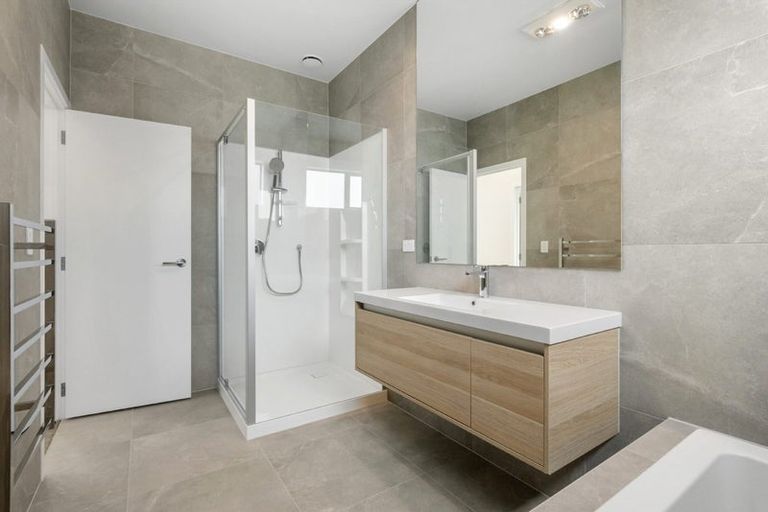 Photo of property in 10 Oyster Drive, Whenuapai, Auckland, 0618