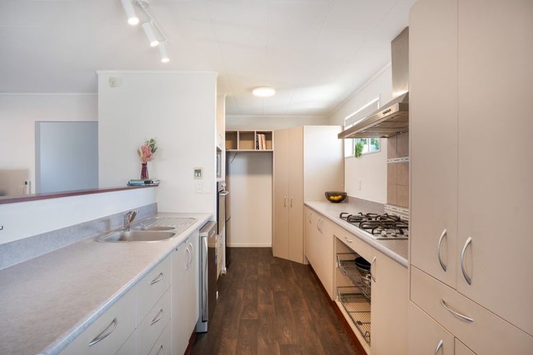 Photo of property in 24a Hiwi Crescent, Titahi Bay, Porirua, 5022