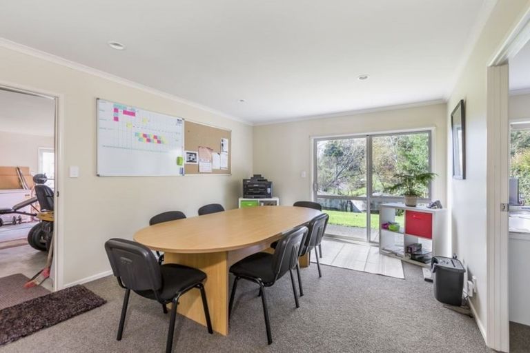 Photo of property in 7c Hobbs Road, Matakatia, Whangaparaoa, 0930