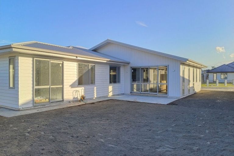 Photo of property in 18 Mckay Close, Frimley, Hastings, 4120