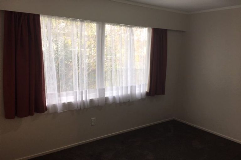 Photo of property in 6 Thackeray Place, Owhata, Rotorua, 3010