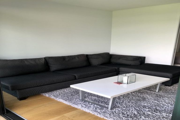 Photo of property in Frank Sargeson Apts, 105/80 Anzac Street, Takapuna, Auckland, 0622