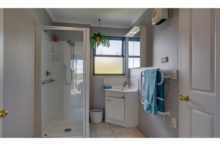 Photo of property in 117 Le Cren Street, Seaview, Timaru, 7910