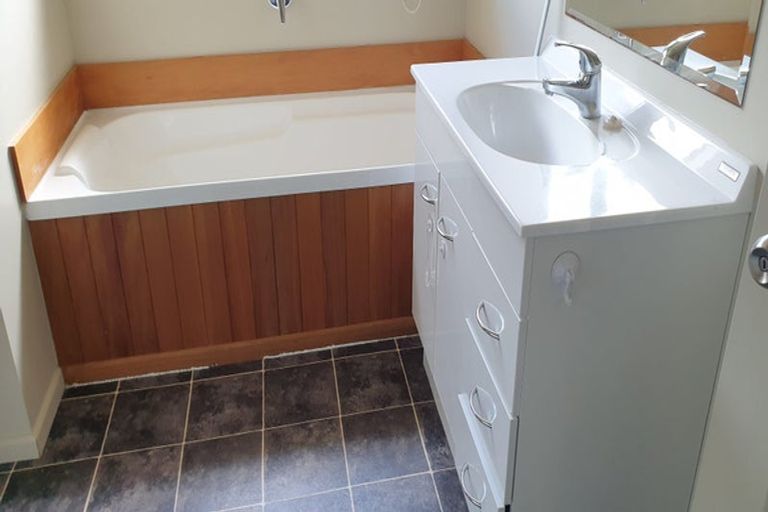 Photo of property in 87 Mandel Mews, Waiwhetu, Lower Hutt, 5010