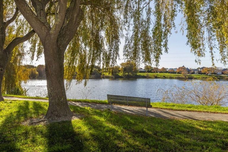 Photo of property in 32 Brigham Drive, Halswell, Christchurch, 8025