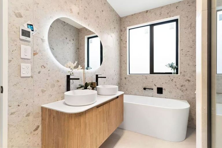 Photo of property in 25 Anehana Place, Stanmore Bay, Whangaparaoa, 0932