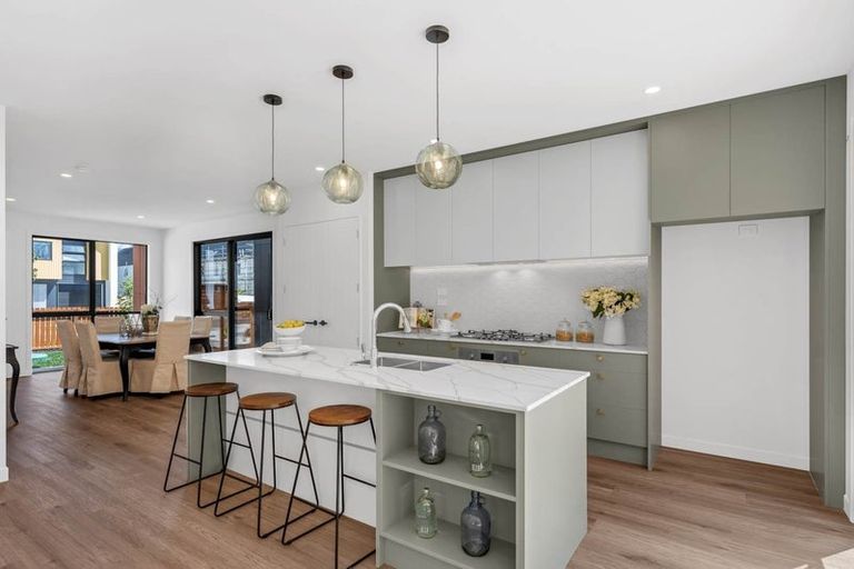 Photo of property in 9 Murray Grey Lane, Karaka, 2580