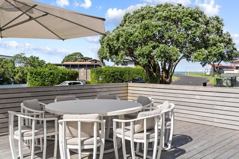 Photo of property in 9 Hinemoa Road, Waihi Beach, 3611