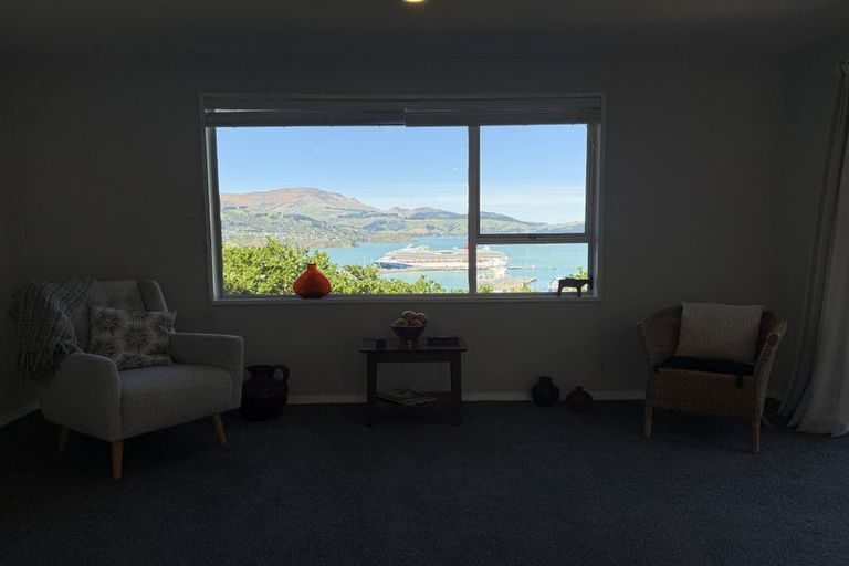 Photo of property in 1/94 Oxford Street, Lyttelton, 8082