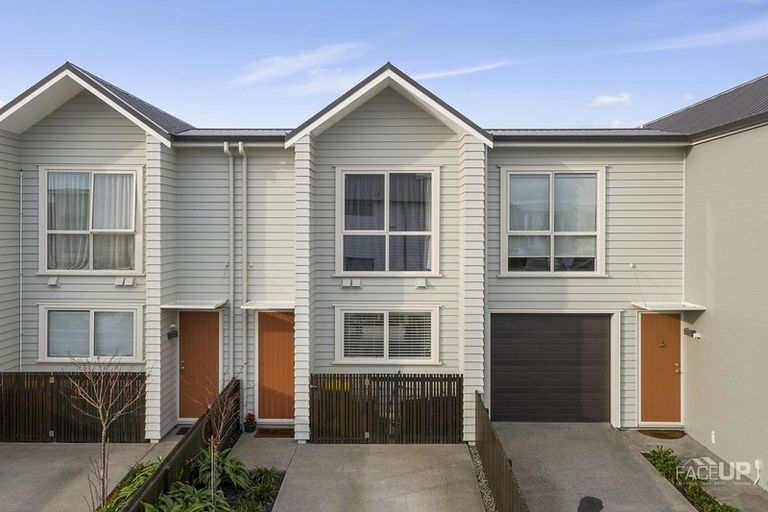 Photo of property in 28 Eyton Kay Road, Hobsonville, Auckland, 0616
