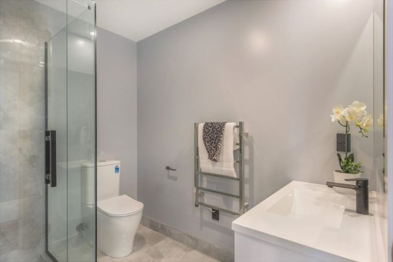 Photo of property in 70 Farringdon Avenue, Rototuna North, Hamilton, 3210