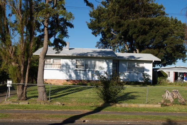 Photo of property in 39 Ashley Avenue, Mangere East, Auckland, 2024