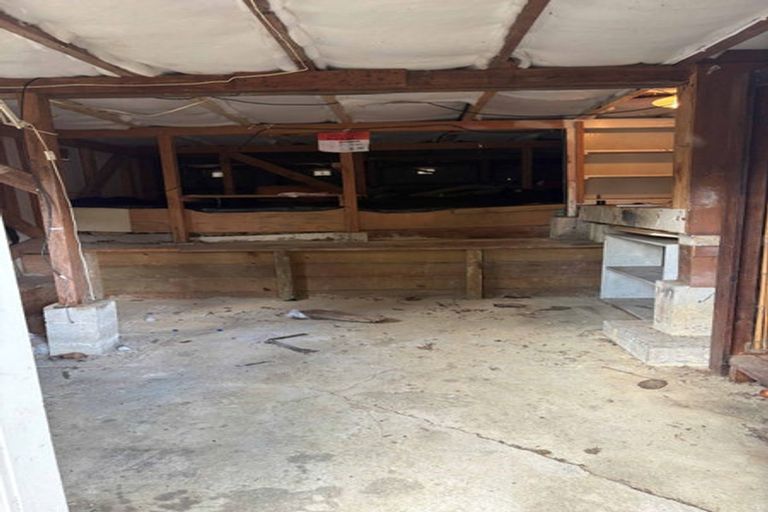 Photo of property in 37a Regency Place, Sunnynook, Auckland, 0632