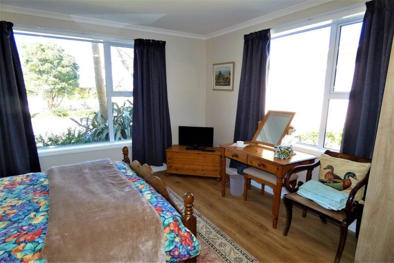 Photo of property in 23 Gladstone Street, Westport, 7825