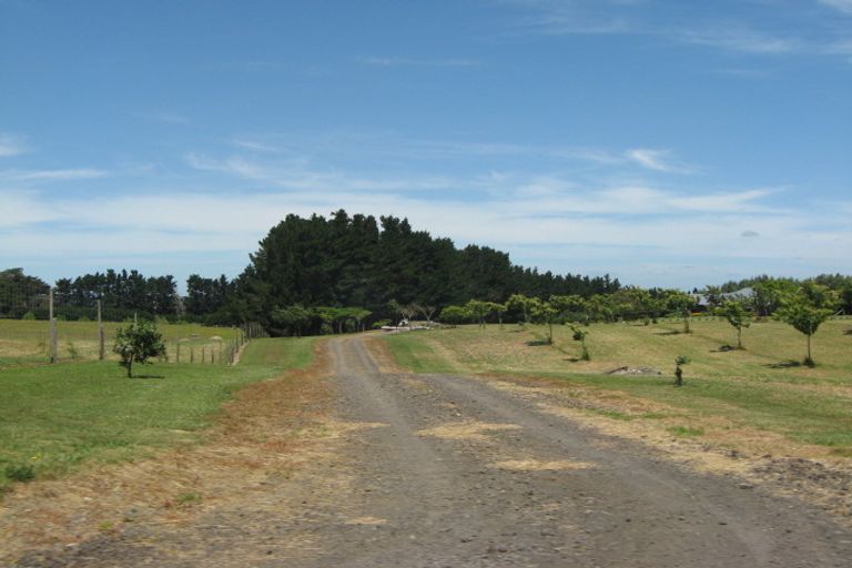 Photo of property in 71 Saddleton Road, Clarks Beach, Pukekohe, 2679