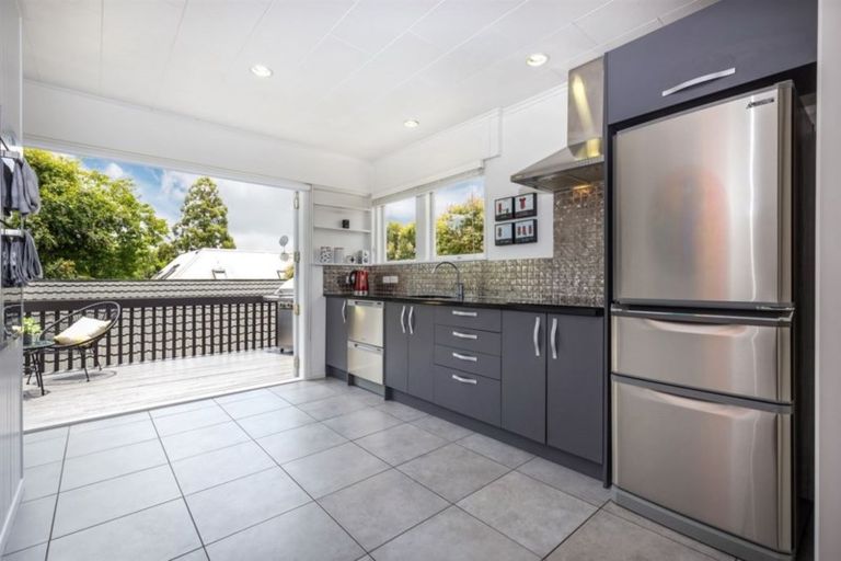 Photo of property in 39 Monaghan Avenue, Mount Albert, Auckland, 1025