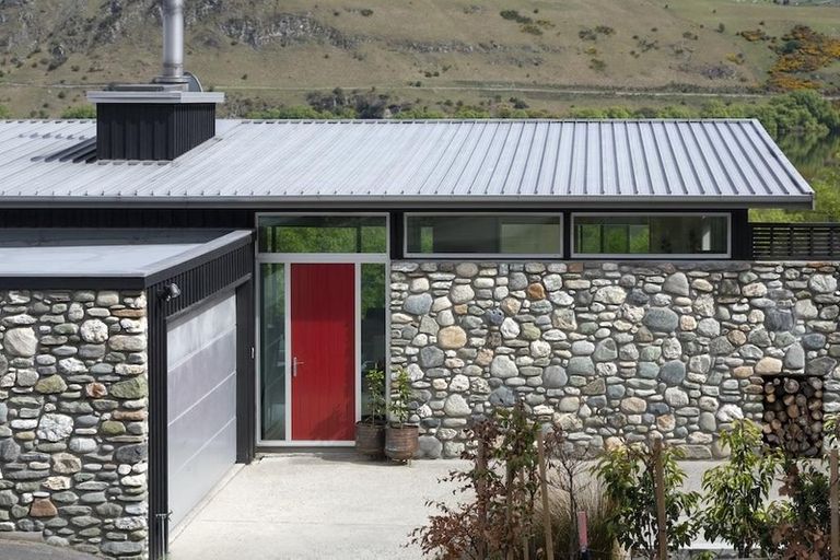 Photo of property in 43 Arrowtn-lke Hayes Road, Lake Hayes, Queenstown, 9371