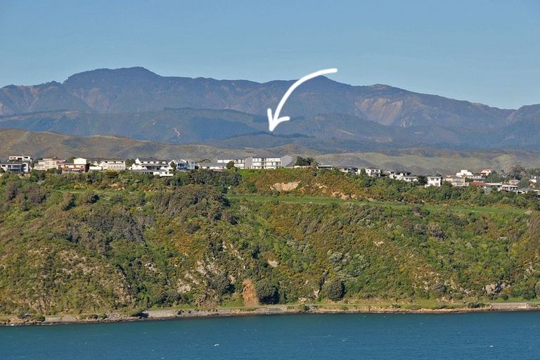 Photo of property in 23 Rangitane Street, Maupuia, Wellington, 6022